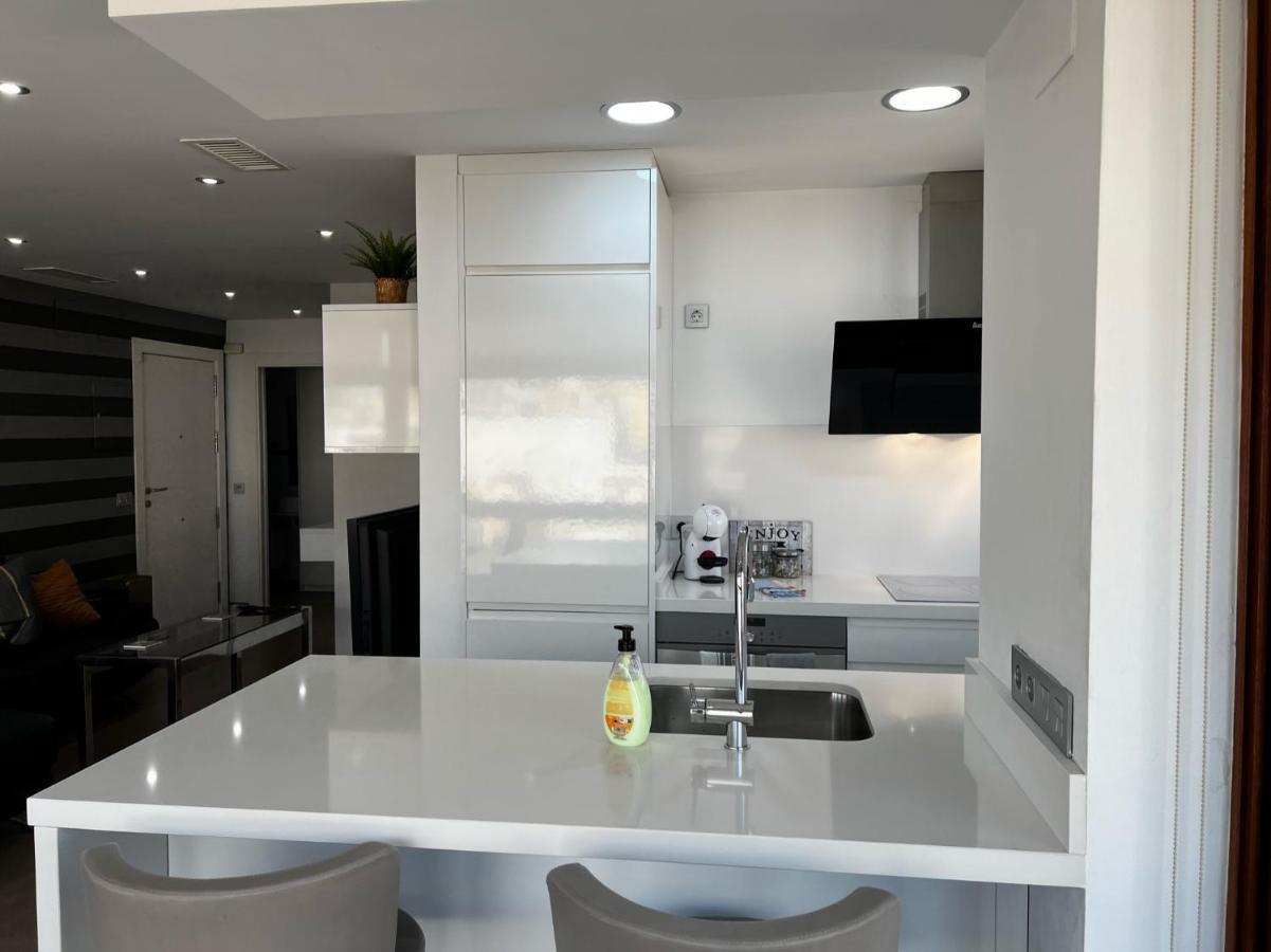 Modern Apartment In La Nogalera Torremolinos Exterior photo