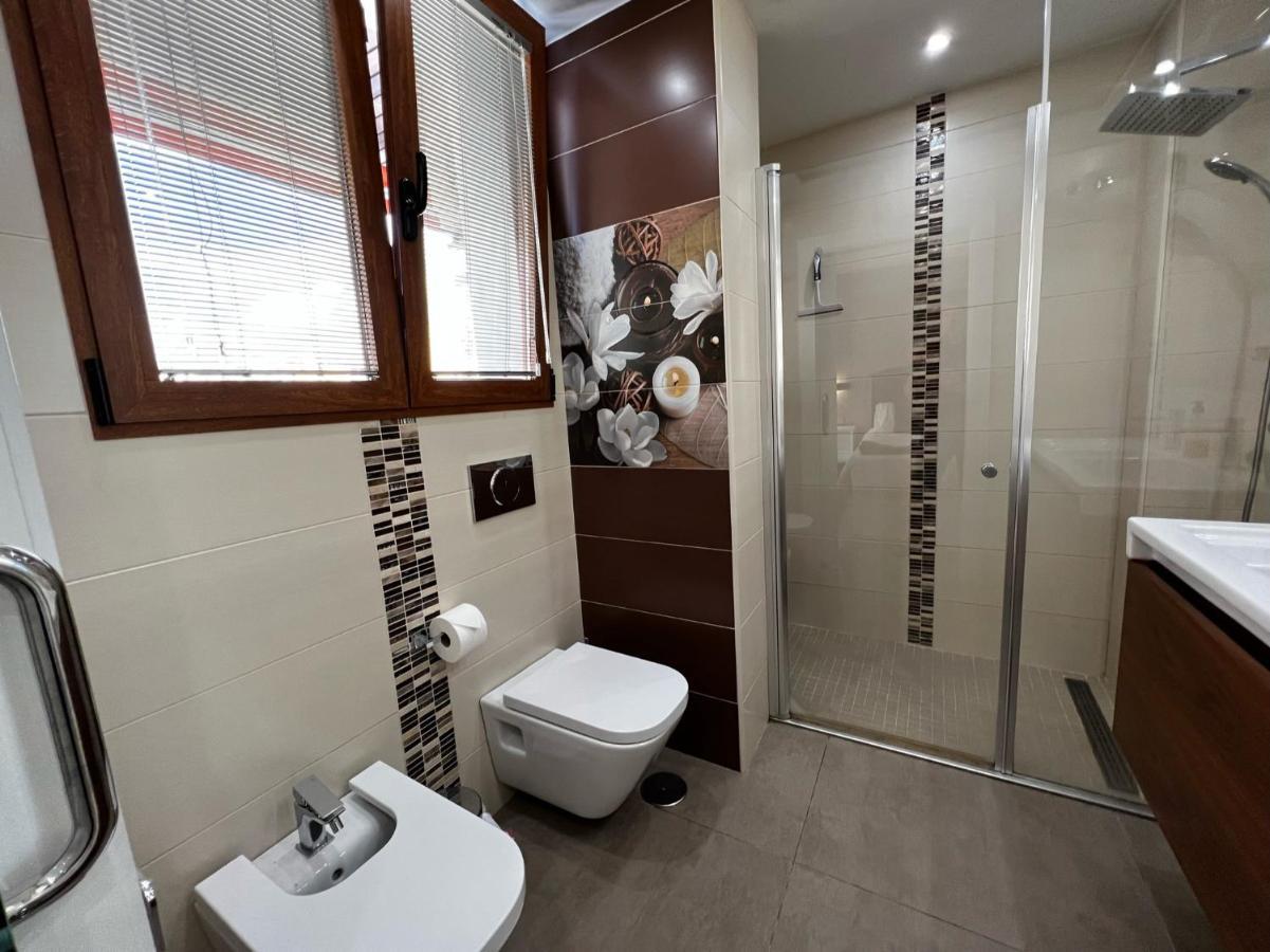 Modern Apartment In La Nogalera Torremolinos Exterior photo